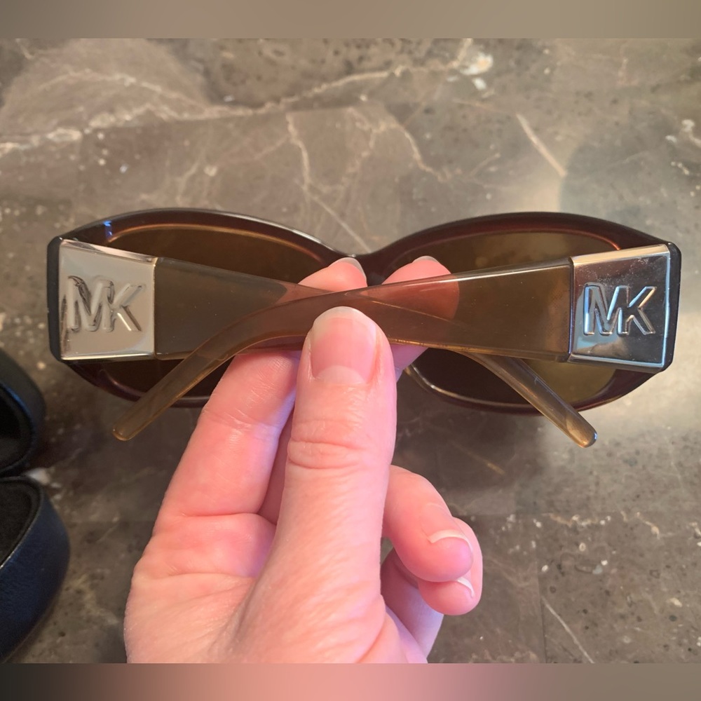 Michael Kors Brown Tortoise Shell Sunglasses! - image 3
